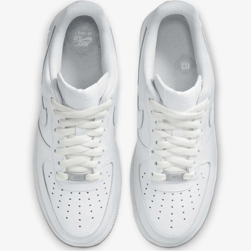 Nike Air Force 1 '07 Shoes Sz W9, M7.5